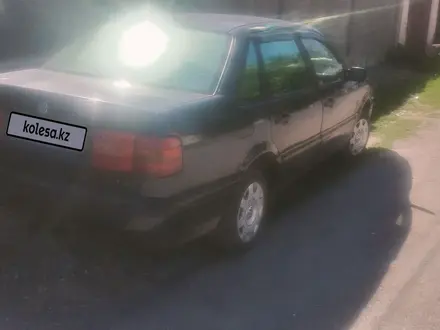 Volkswagen Passat 1995 года за 1 600 000 тг. в Шымкент – фото 4