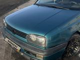 Volkswagen Golf 1993 годаүшін2 000 000 тг. в Караганда – фото 4