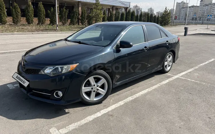 Toyota Camry 2014 года за 8 800 000 тг. в Алматы