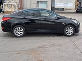 Hyundai Solaris 2014 года за 5 300 000 тг. в Павлодар – фото 2