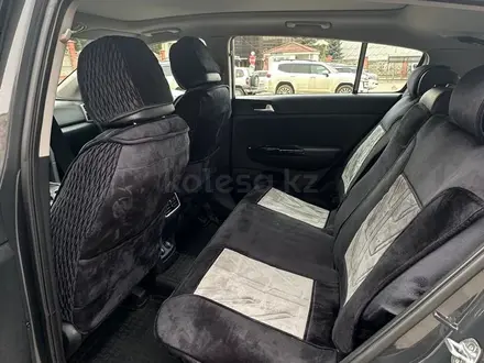 Kia Sportage 2021 года за 10 500 000 тг. в Алматы – фото 12