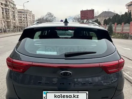 Kia Sportage 2021 года за 10 500 000 тг. в Алматы – фото 3