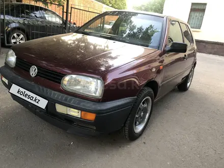 Volkswagen Golf 1993 года за 1 900 000 тг. в Астана – фото 8