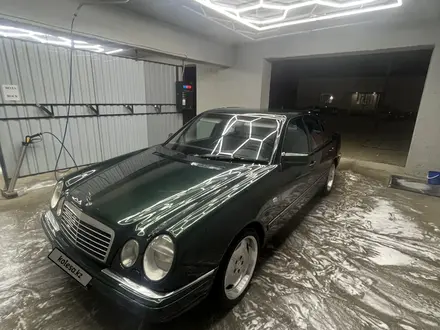 Mercedes-Benz E 280 1996 года за 4 500 000 тг. в Балхаш – фото 2