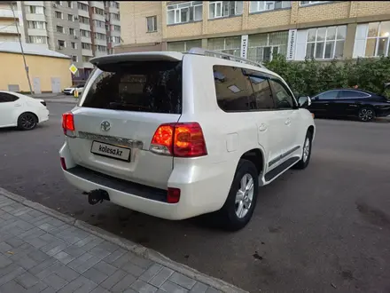 Toyota Land Cruiser 2013 года за 23 000 000 тг. в Астана – фото 4