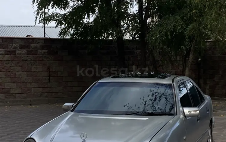 Mercedes-Benz E 230 1998 года за 1 700 000 тг. в Алматы
