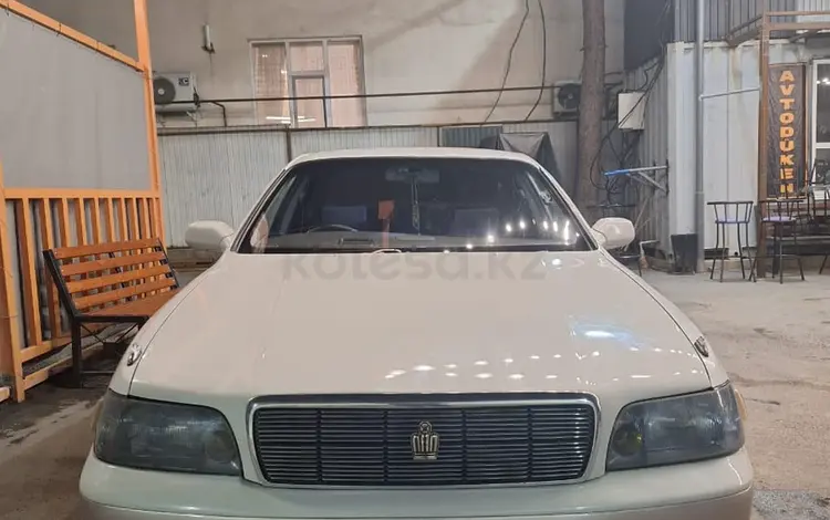 Toyota Crown Majesta 1993 годаfor2 150 000 тг. в Алматы