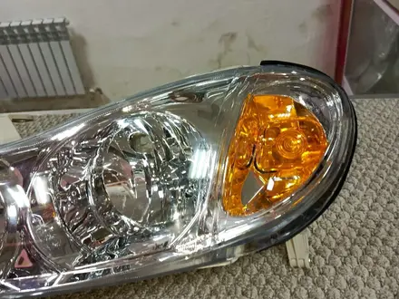 Передние фары Nissan Maxima 2000-2006 за 25 000 тг. в Астана – фото 3