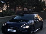 Hyundai Sonata 2020 года за 13 500 000 тг. в Астана – фото 2