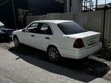 Mercedes-Benz C 200 1994 года за 1 300 000 тг. в Шымкент – фото 4