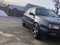 Volkswagen Vento 1993 годаfor1 400 000 тг. в Алматы – фото 2