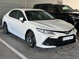 Toyota Camry 2021 года за 15 300 000 тг. в Астана – фото 3