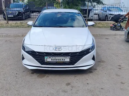 Hyundai Elantra 2022 года за 8 500 000 тг. в Астана – фото 3