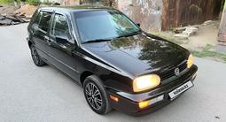 Volkswagen Golf 1996 годаүшін2 495 000 тг. в Караганда – фото 3