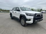 Toyota Hilux 2024 года за 24 500 000 тг. в Астана