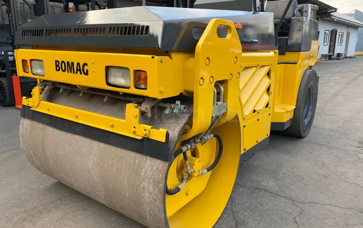 Bomag  BW131AC-2 2015 года за 11 000 000 тг. в Алматы