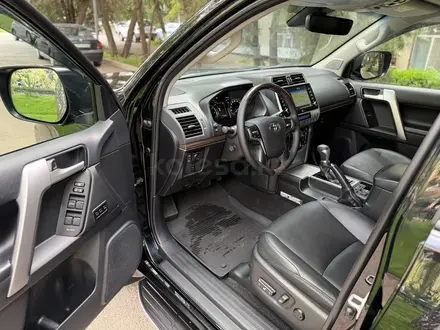 Toyota Land Cruiser Prado 2020 года за 34 700 000 тг. в Алматы – фото 5