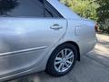 Toyota Camry 2005 годаүшін3 300 000 тг. в Алматы – фото 7