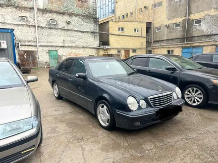 Mercedes-Benz E 320 2000 года за 3 700 000 тг. в Тараз