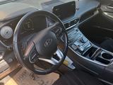 Hyundai Santa Fe 2022 годаүшін14 500 000 тг. в Актау – фото 3