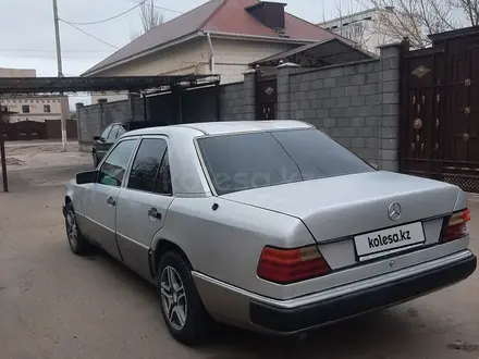 Mercedes-Benz E 230 1991 года за 1 400 000 тг. в Кызылорда – фото 4