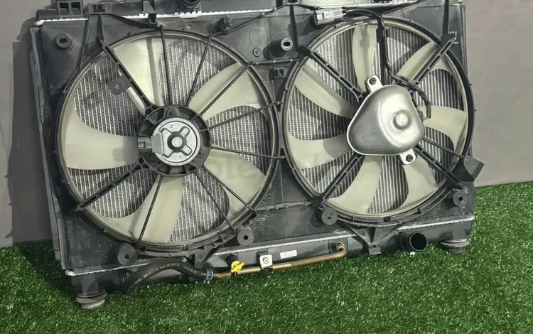 Диффузор с вентиляторами Toyota Camry 40 (2.4) Привозной за 55 000 тг. в Караганда
