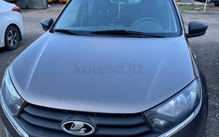 ВАЗ (Lada) Granta 2190 2020 годаүшін4 000 000 тг. в Астана