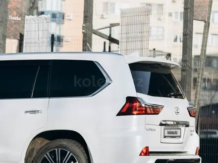Lexus LX 570 2018 года за 46 500 000 тг. в Алматы – фото 37