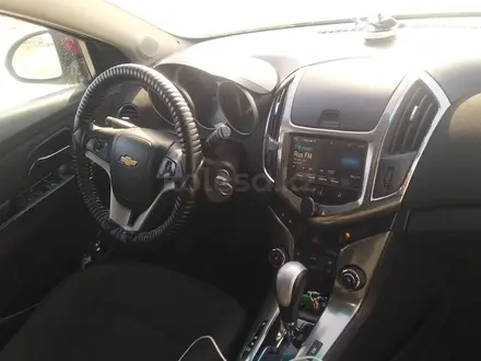 Chevrolet Cruze 2015 года за 5 500 000 тг. в Астана – фото 8