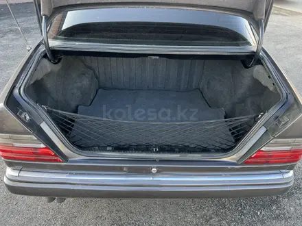 Mercedes-Benz E 280 1995 года за 2 800 000 тг. в Алматы – фото 14