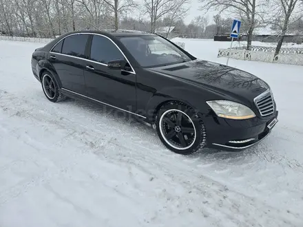 Mercedes-Benz S 500 2006 года за 7 300 000 тг. в Астана – фото 2