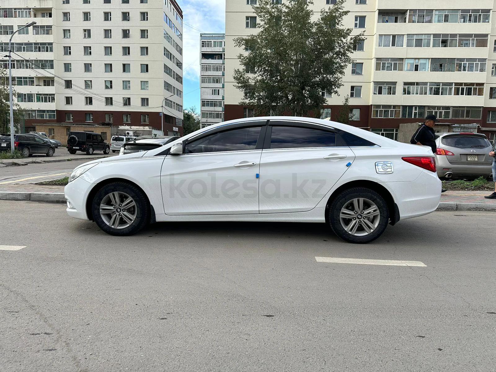 Hyundai Sonata 2013 г.