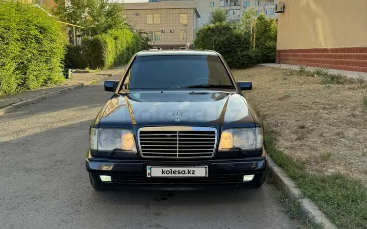 Mercedes-Benz E 500 1994 года за 2 950 000 тг. в Алматы