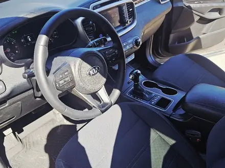 Kia Sorento 2016 года за 10 500 000 тг. в Алматы – фото 9
