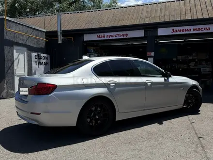 BMW 528 2010 года за 10 000 000 тг. в Алматы – фото 5
