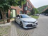 Toyota Camry 2020 года за 12 500 000 тг. в Алматы