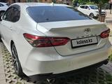 Toyota Camry 2020 года за 12 500 000 тг. в Алматы – фото 5