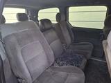 Kia Carnival 2002 годаүшін2 000 000 тг. в Атакент – фото 4