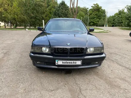 BMW 730 1994 года за 2 500 000 тг. в Алматы – фото 2