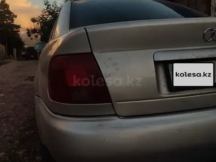 Audi A4 1996 года за 999 999 тг. в Алматы – фото 2