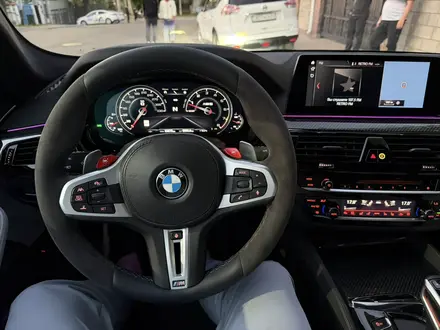 BMW M5 2019 года за 45 800 000 тг. в Алматы – фото 11