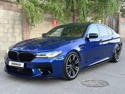 BMW M5 2019 года за 45 800 000 тг. в Алматы