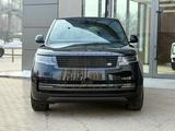 Land Rover Range Rover HSE 2025 года за 120 423 000 тг. в Алматы – фото 2