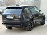 Land Rover Range Rover HSE 2025 года за 120 423 000 тг. в Алматы – фото 4
