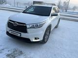 Toyota Highlander 2014 года за 16 500 000 тг. в Усть-Каменогорск – фото 2