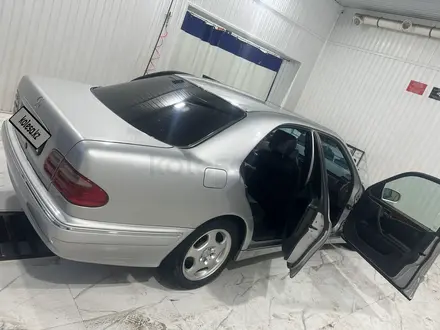 Mercedes-Benz E 240 1999 года за 4 444 444 тг. в Кызылорда – фото 6