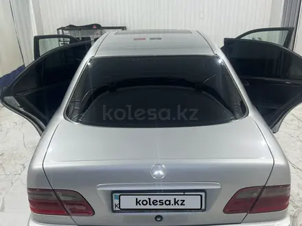 Mercedes-Benz E 240 1999 года за 4 444 444 тг. в Кызылорда – фото 10