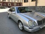 Mercedes-Benz E 320 1998 годаүшін4 000 000 тг. в Актау