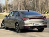 Hyundai Elantra 2023 года за 11 700 000 тг. в Алматы – фото 3
