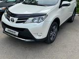 Toyota RAV4 2015 года за 12 000 000 тг. в Алматы – фото 2